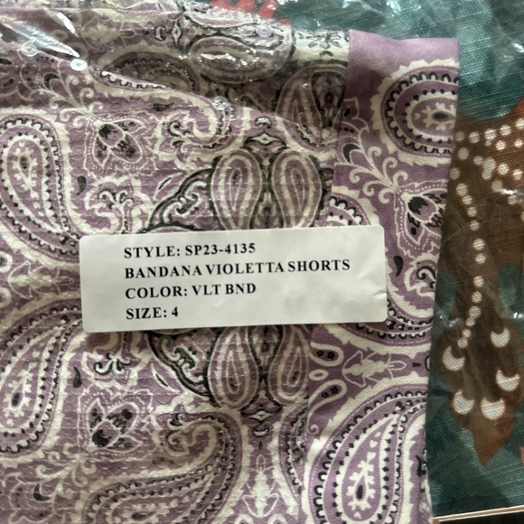 Neiman Marcus BANDANA VIOLETTA SHORTS sz 6 MSRP $265 NWT - Picture 8 of 10